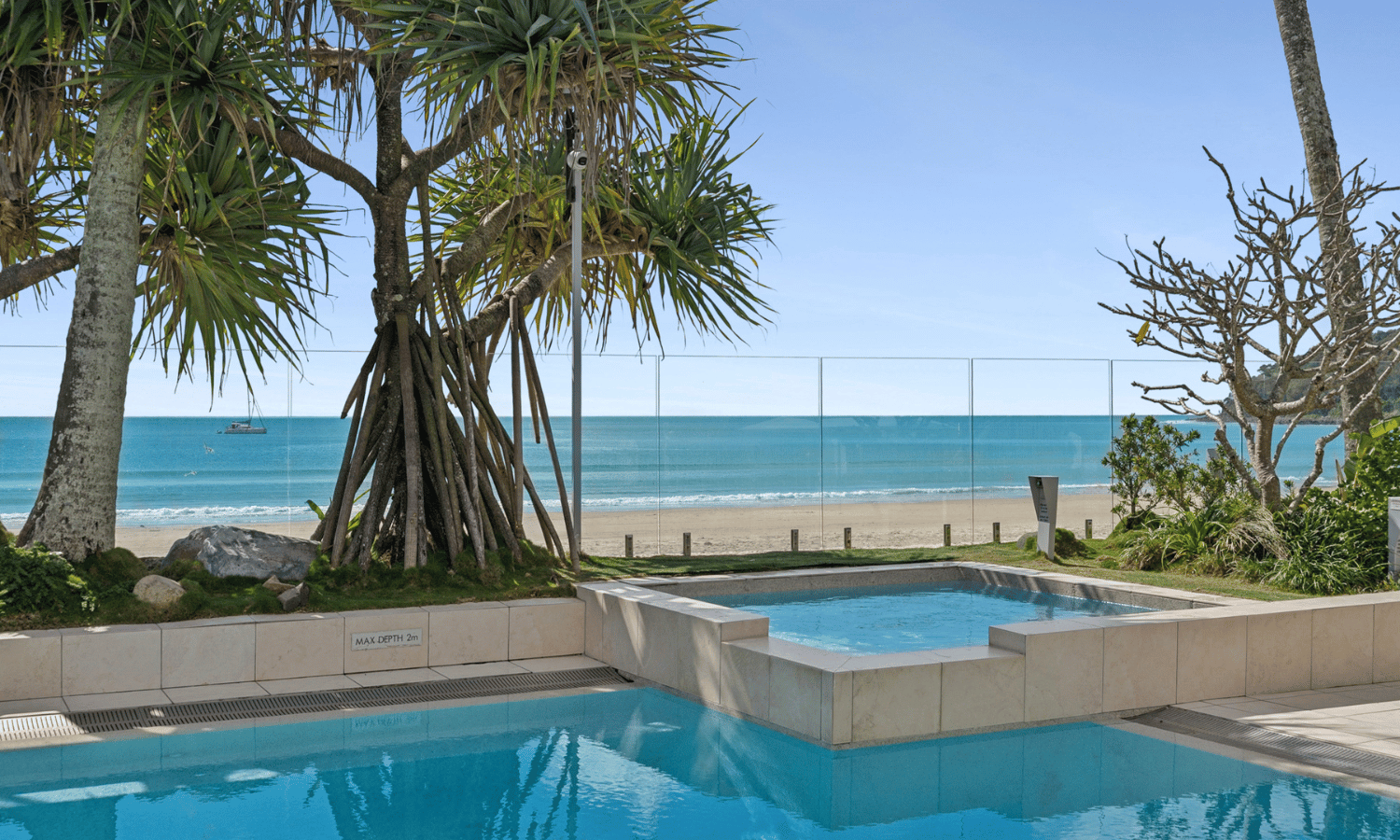 Spring in Noosa: The Perfect Season for a Beachfront Escape